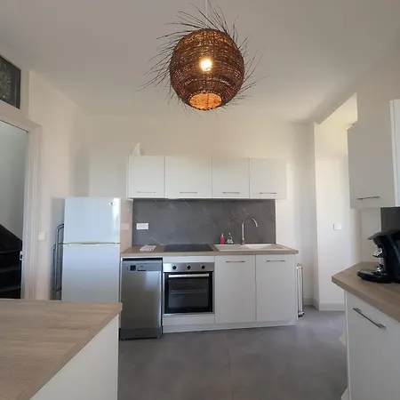 Aux Noces De Paulette - Charmante Maison Sur Les Remparts Langres