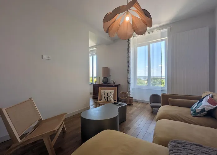 Prázdninový dům Aux Noces De Paulette - Charmante Maison Sur Les Remparts Langres